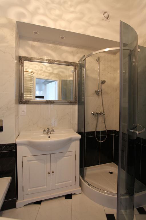 Przestronny Apartament Apartment Kalisz  Bagian luar foto